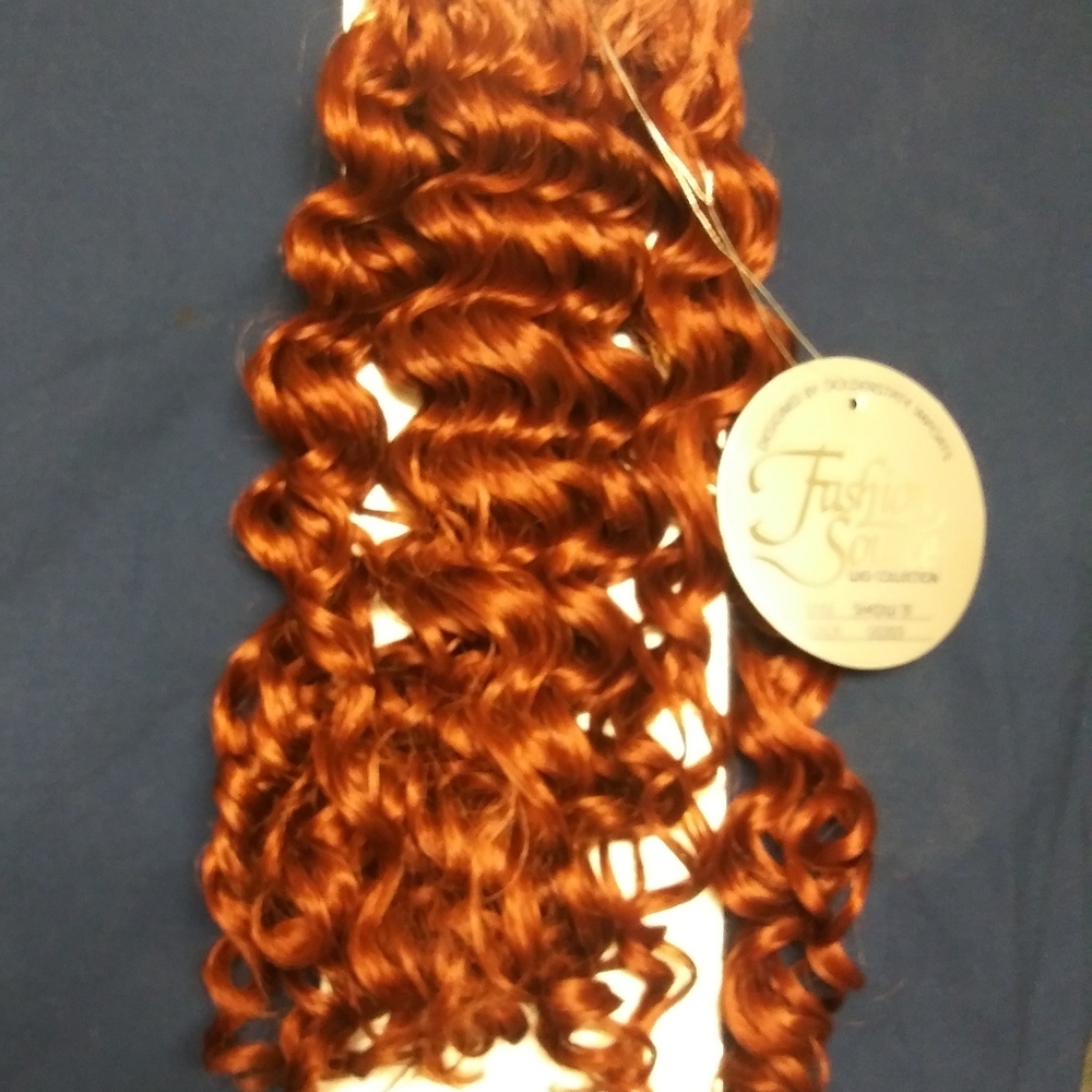 Curly Synthetic Weft (1) & Yaki Braid (1)